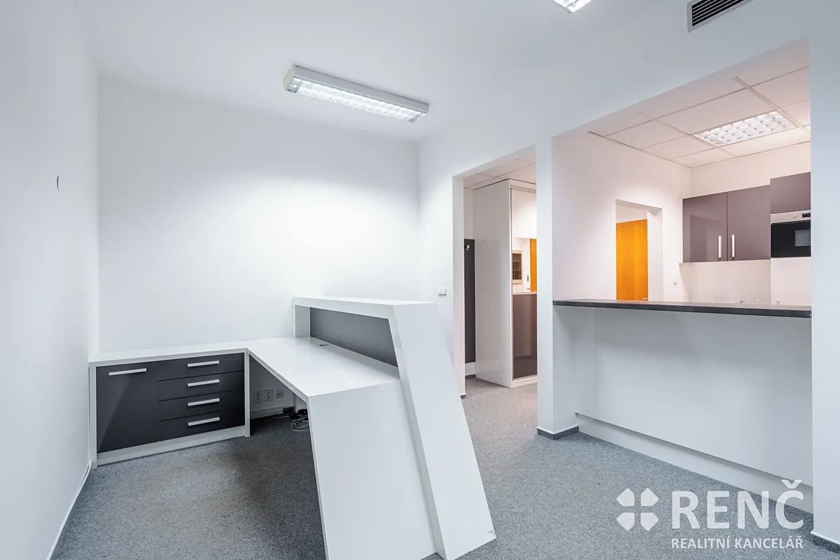 Prodej kanceláře 70 m²